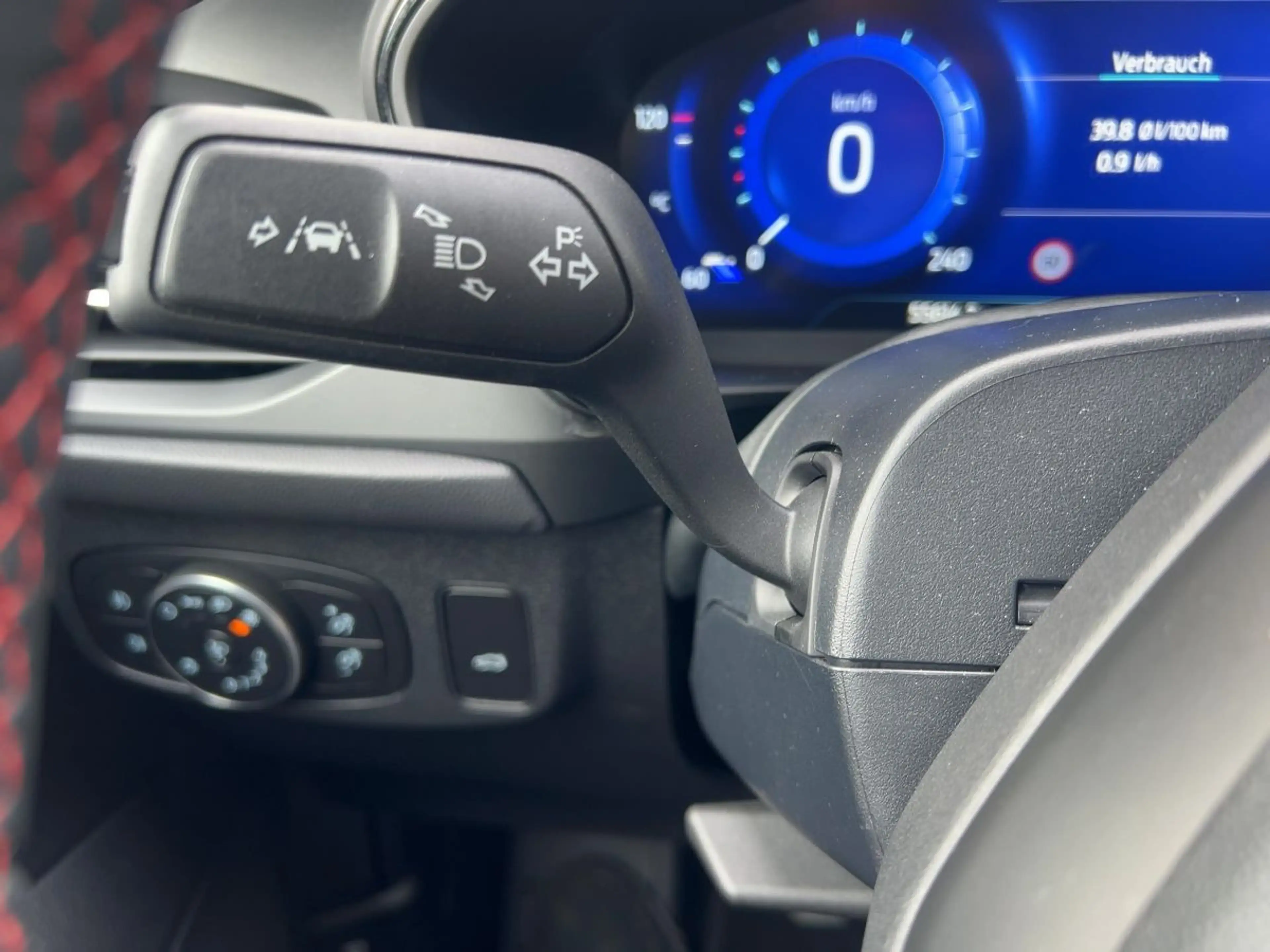 Ford Focus Turnier 1.0 EcoBoost Hybrid ST-Line 6-Gang — photo 15
