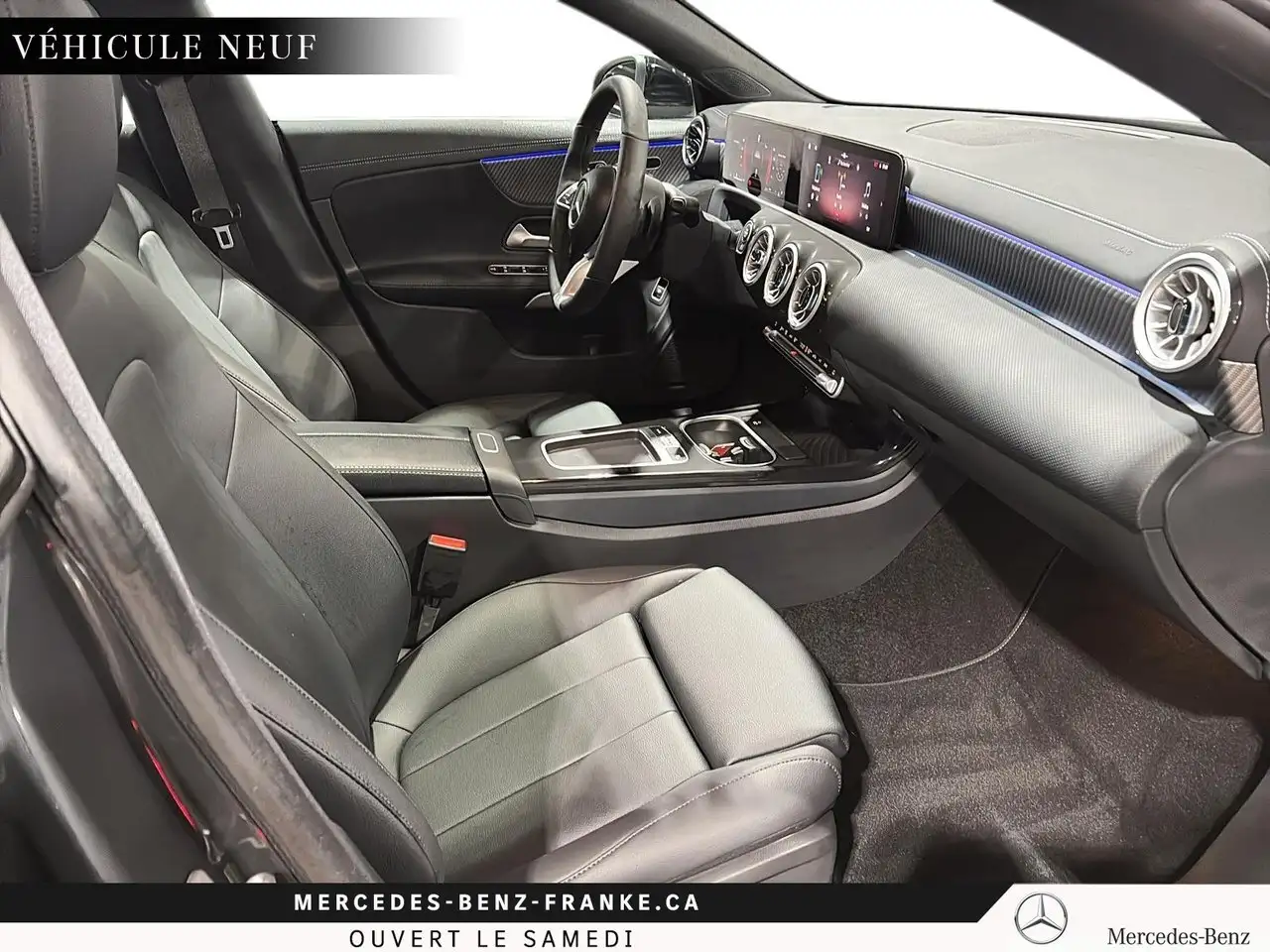 Mercedes-Benz CLA снимка Mercedes-Benz CLA