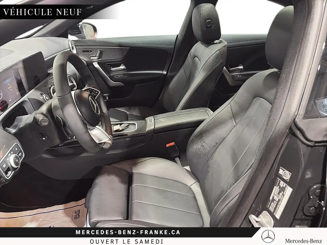Mercedes-Benz CLA снимка Mercedes-Benz CLA