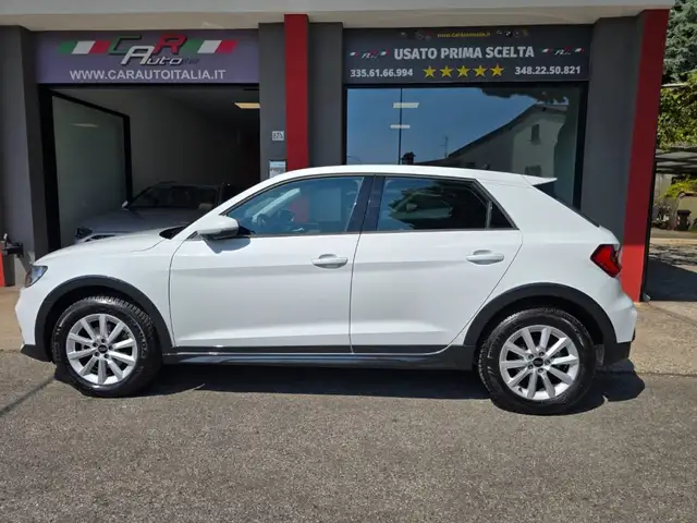 Audi A1 view 2
