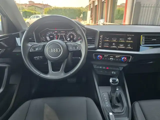 Audi A1 view 5