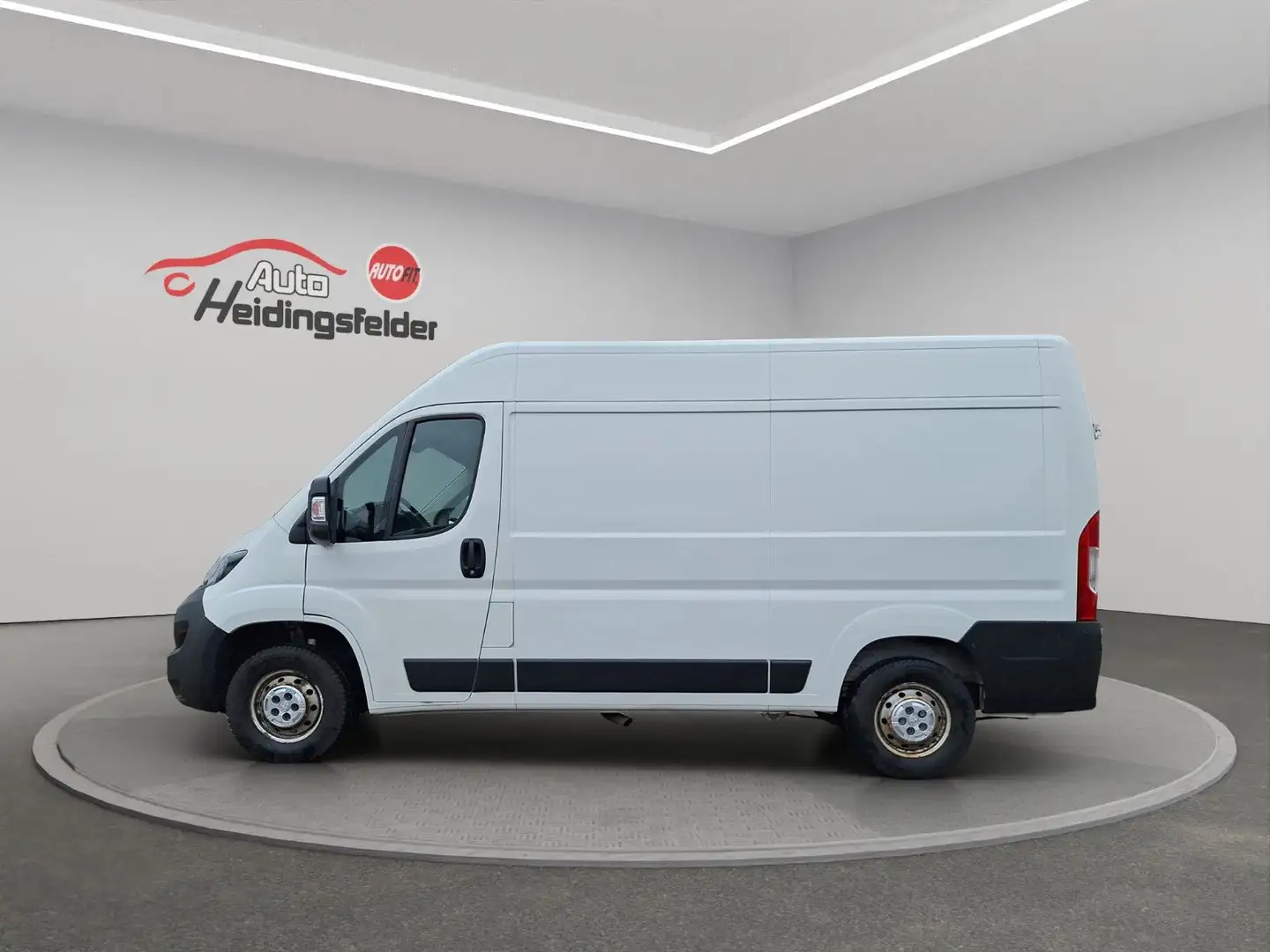 Peugeot Boxer Kasten Hochraum 333 L2H2 Pro BlueHDi 120 S Wit - 2