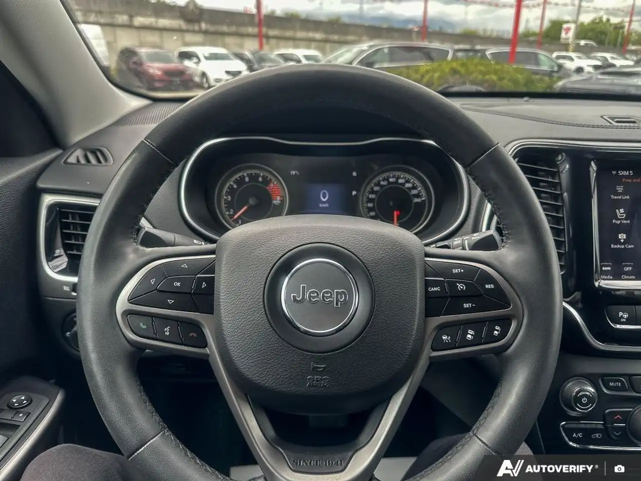 Jeep Cherokee fotografie Jeep Cherokee