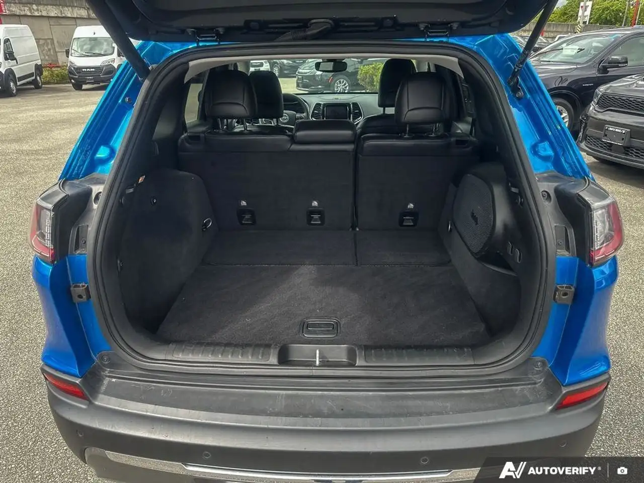 Jeep Cherokee fotografie Jeep Cherokee