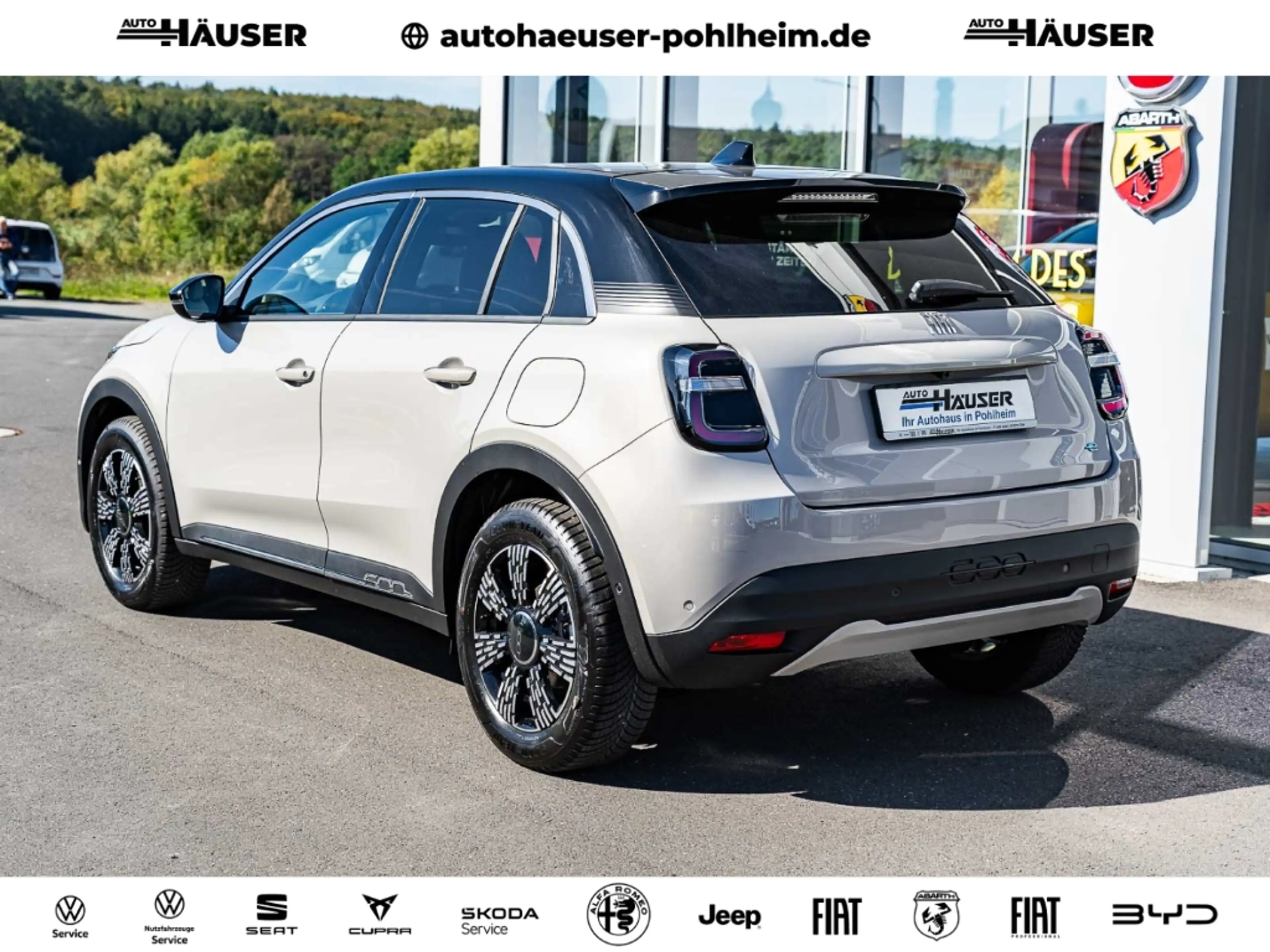 Fiat 600 Elektro 54kWh LA PRIMA EL. SITZ WÄRMEPUMPE NAVI AC — photo 4