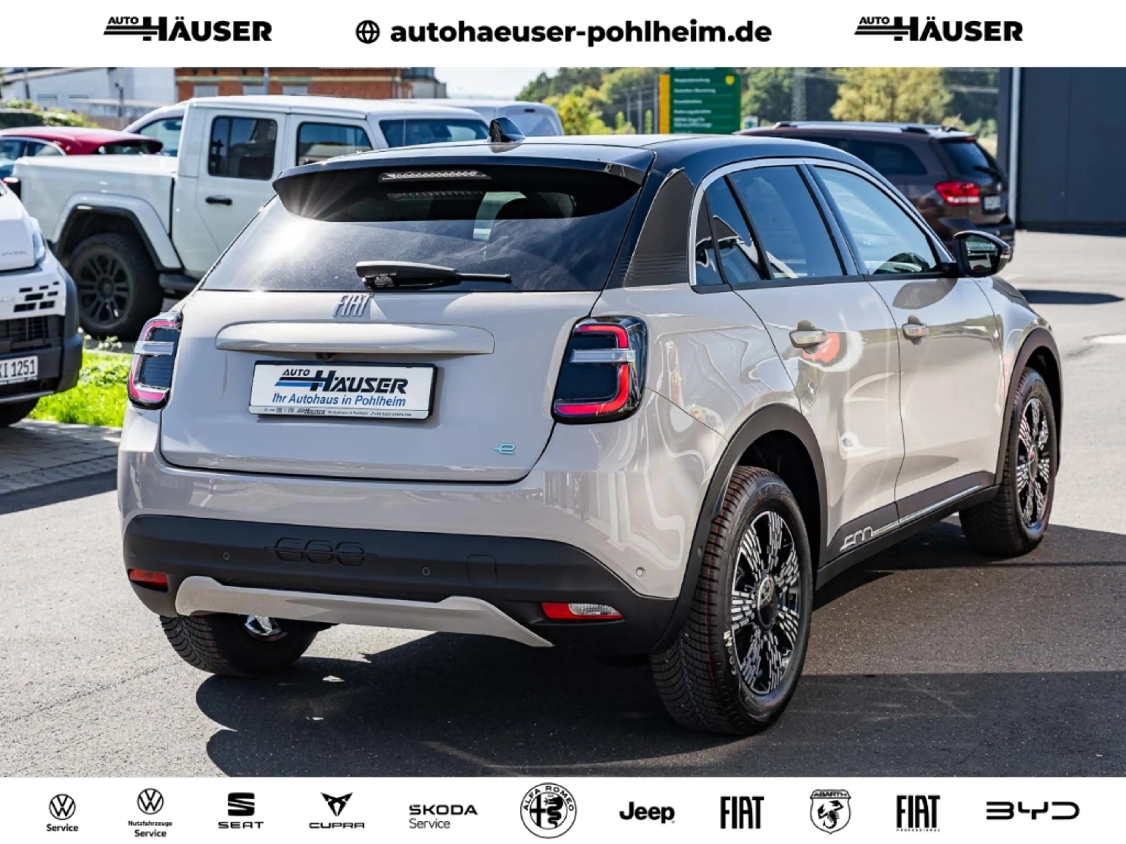 Fiat 600 Elektro 54kWh LA PRIMA EL. SITZ WÄRMEPUMPE NAVI AC — photo 5