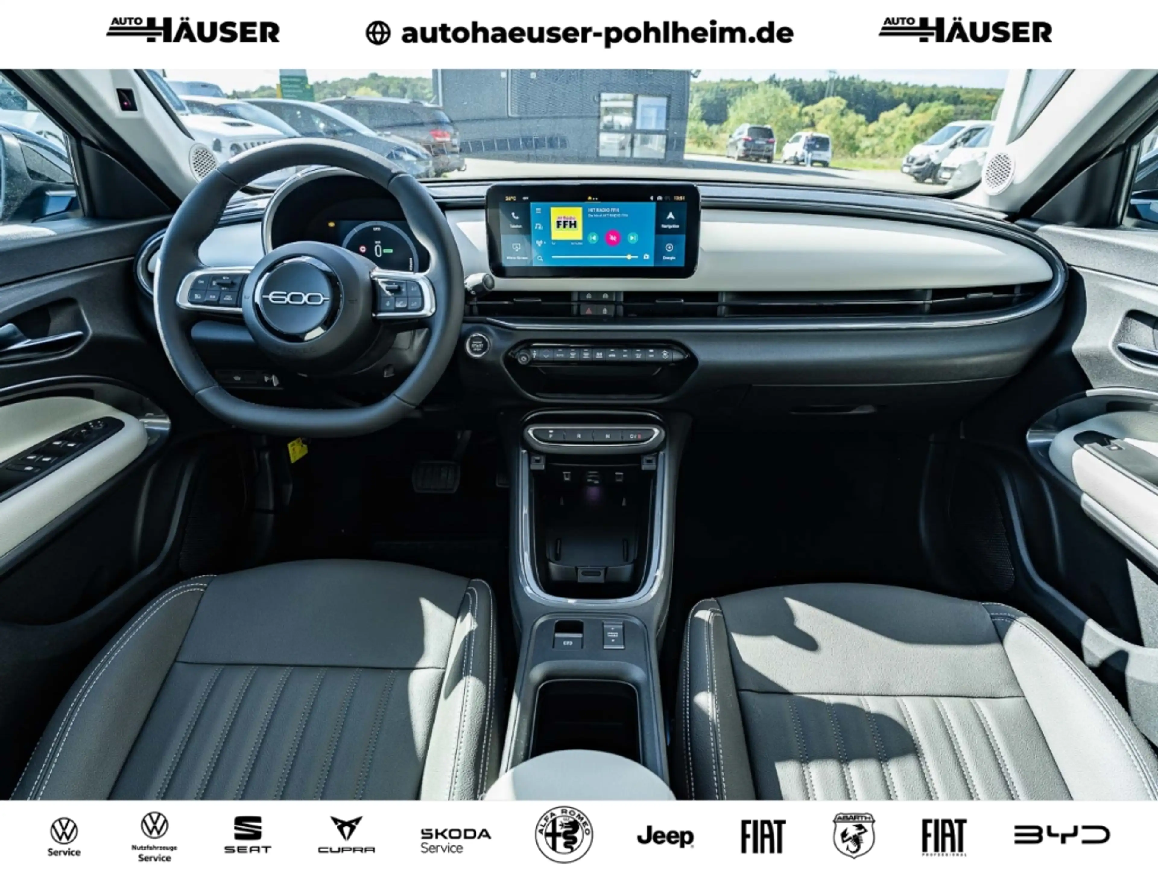 Fiat 600 Elektro 54kWh LA PRIMA EL. SITZ WÄRMEPUMPE NAVI AC — photo 14