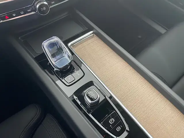 Volvo XC60 T6 AWD PHEV 4 Life 18,8kWh Plus Dark Aut. | Sta... Ansicht 20