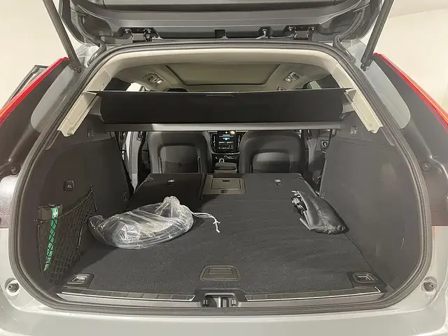 Volvo XC60 T6 AWD PHEV 4 Life 18,8kWh Plus Dark Aut. | Sta... Ansicht 12