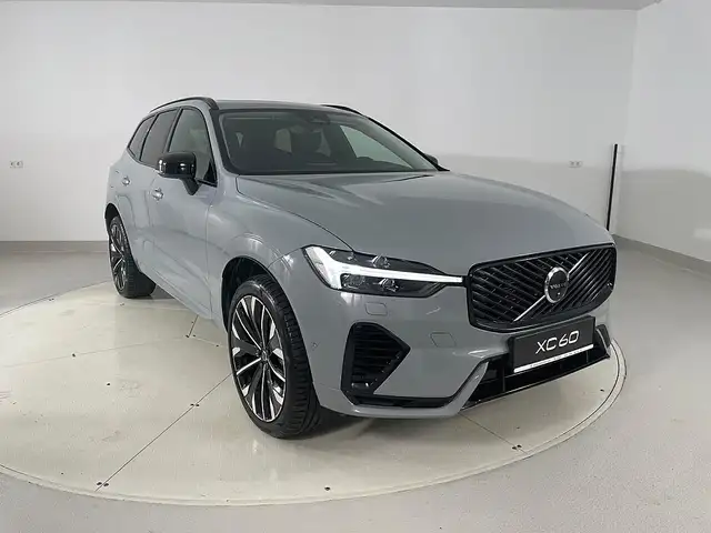 Volvo XC60 T6 AWD PHEV 4 Life 18,8kWh Plus Dark Aut. | Sta... Ansicht 8
