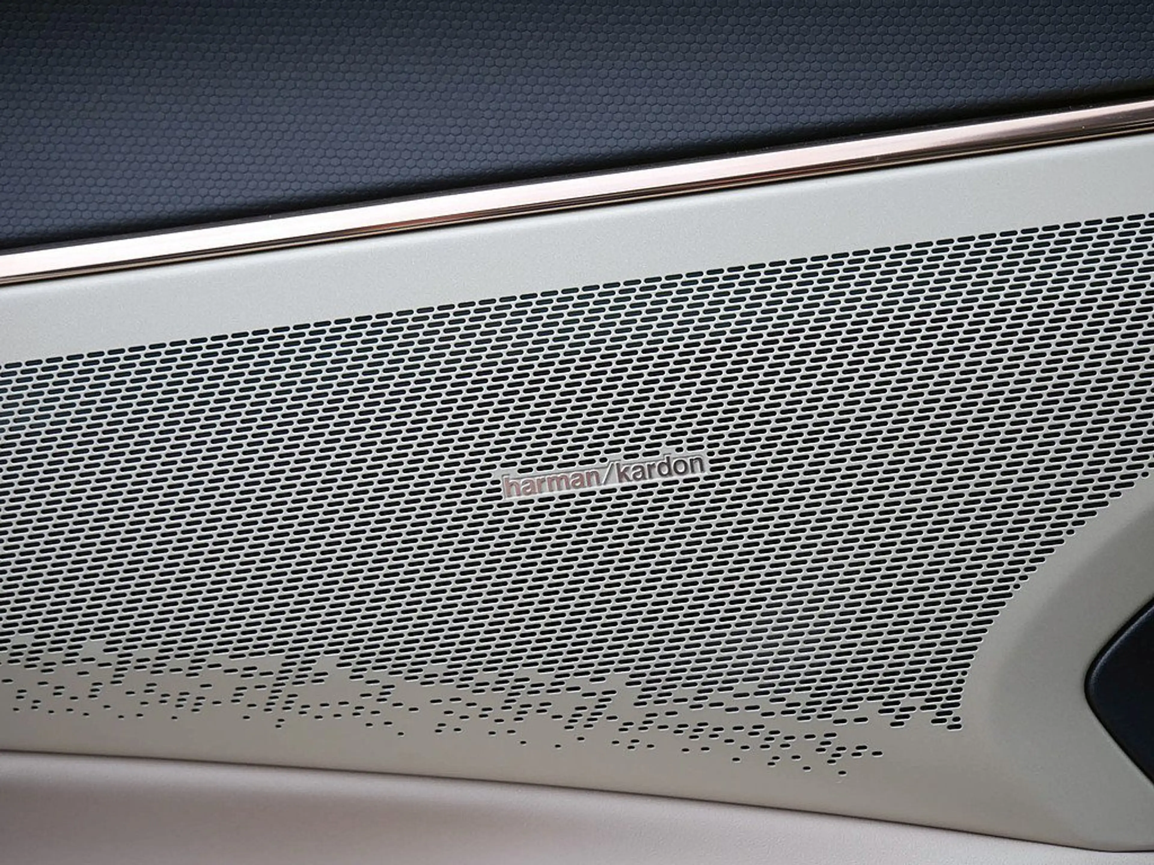 Lynk & Co 08 More Plug-In Hybrid SOFORT VERFÜGBAR — photo 28
