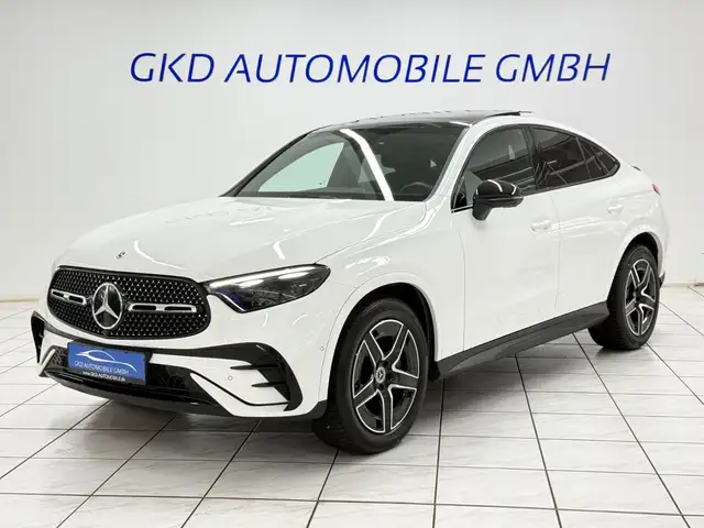 Mercedes-Benz 300 main image