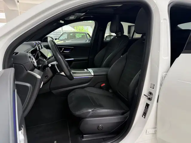 Mercedes-Benz 300 view 14