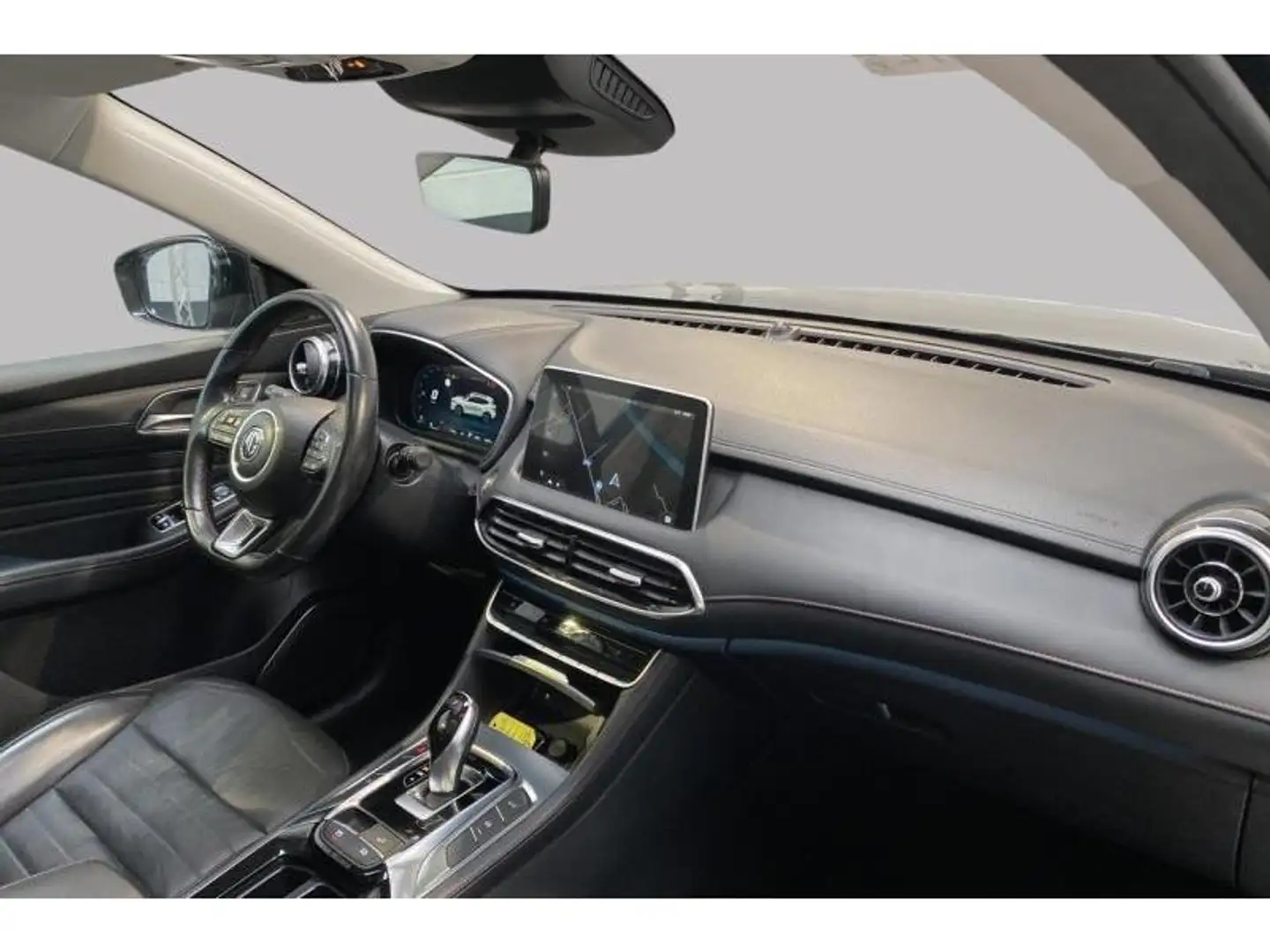 MG HS LUXURY 1.5 T-GDI DCT Schwarz - 2