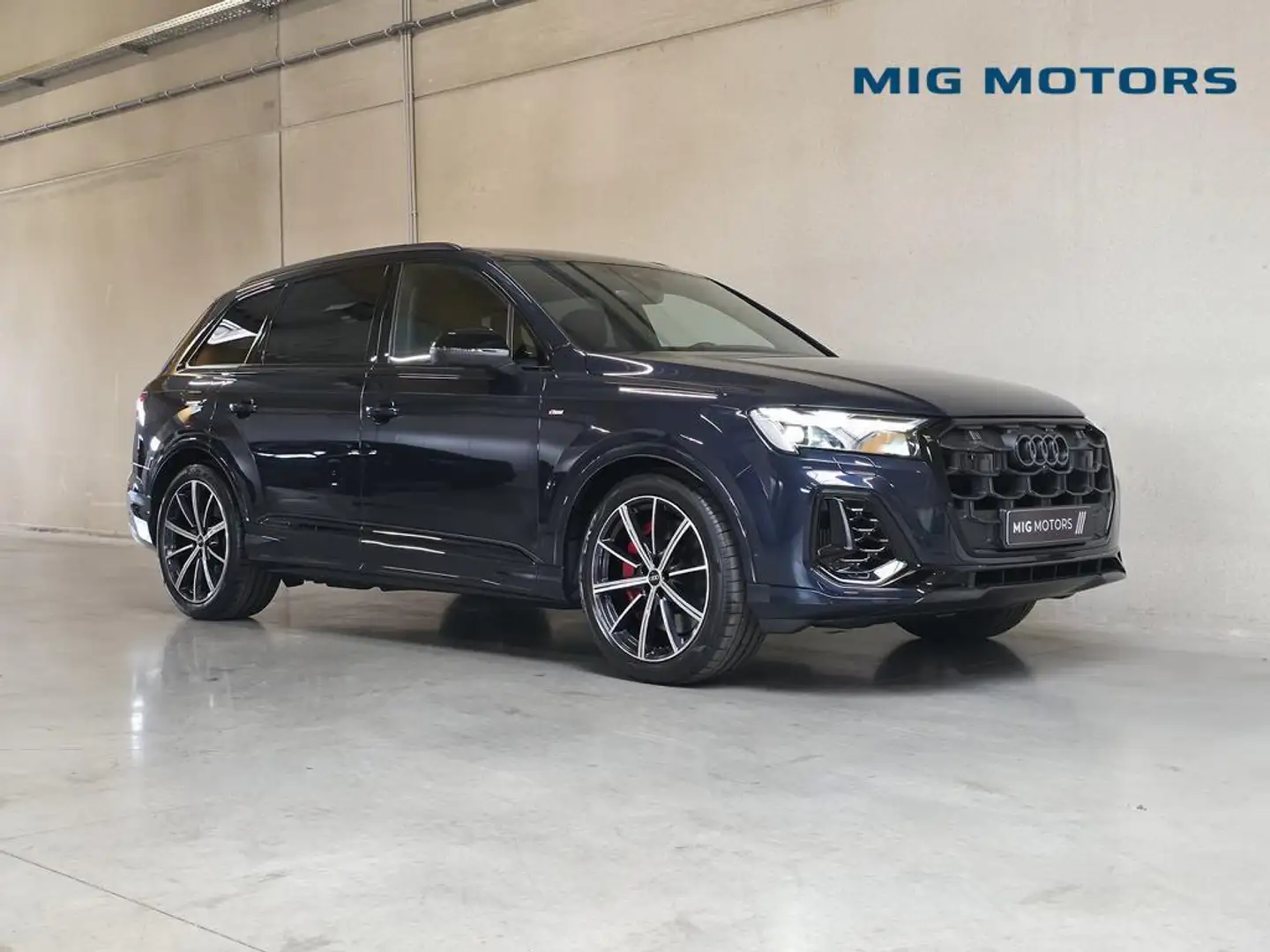 Audi Q7 S line TFSIe quattro Blau - 1