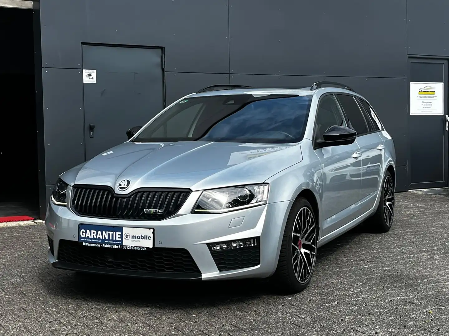 Skoda Octavia Combi RS ACC/ Spurhalte/ Keyless/ Pano Argento - 1