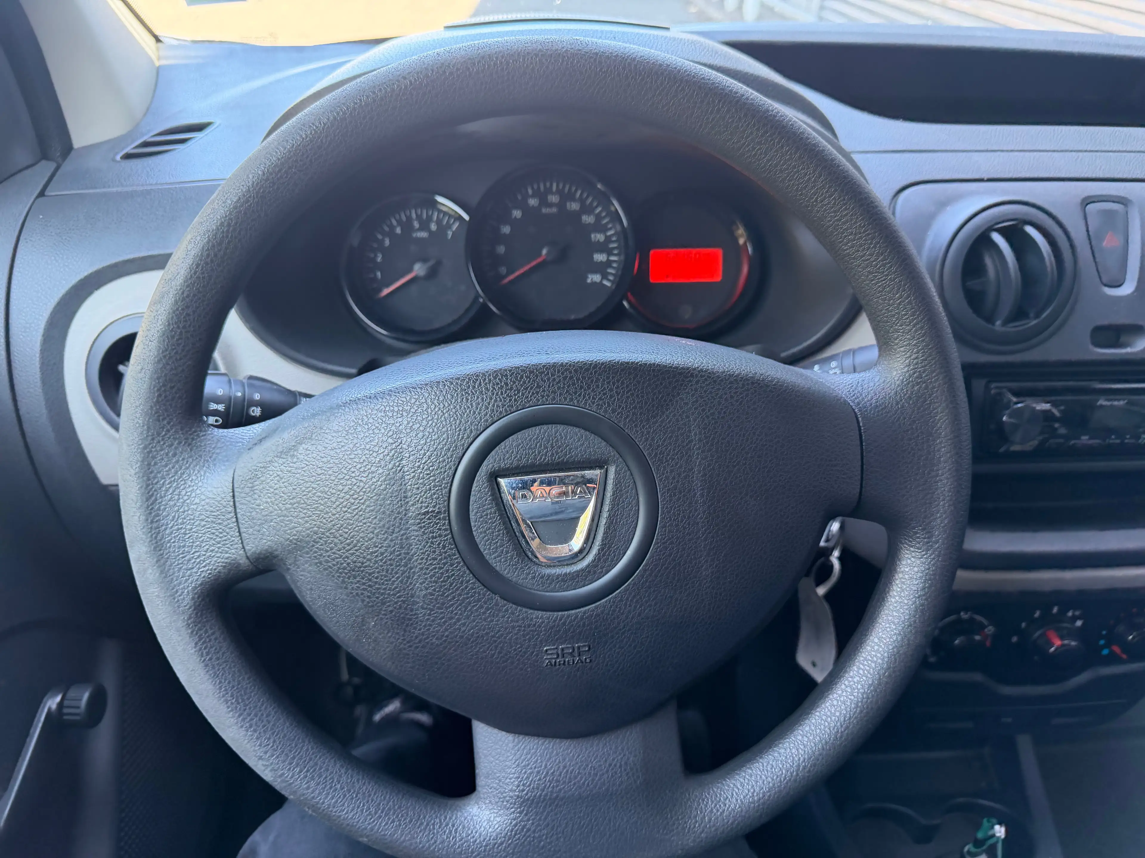Dacia Dokker Dokker Van 1.6i S — photo 9