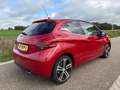 Peugeot 208 1.2 PURETECH GT-LINE / PANO / CRUISE Rood - thumbnail 2