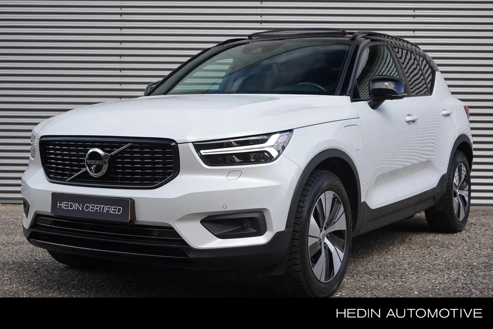 Volvo XC40 T5 Recharge Geartronic R-Design | Panoramadak | St Blanc - 1