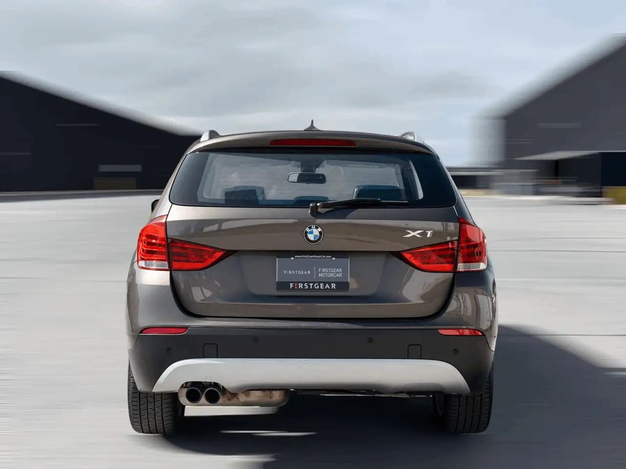 BMW X1 снимка BMW X1