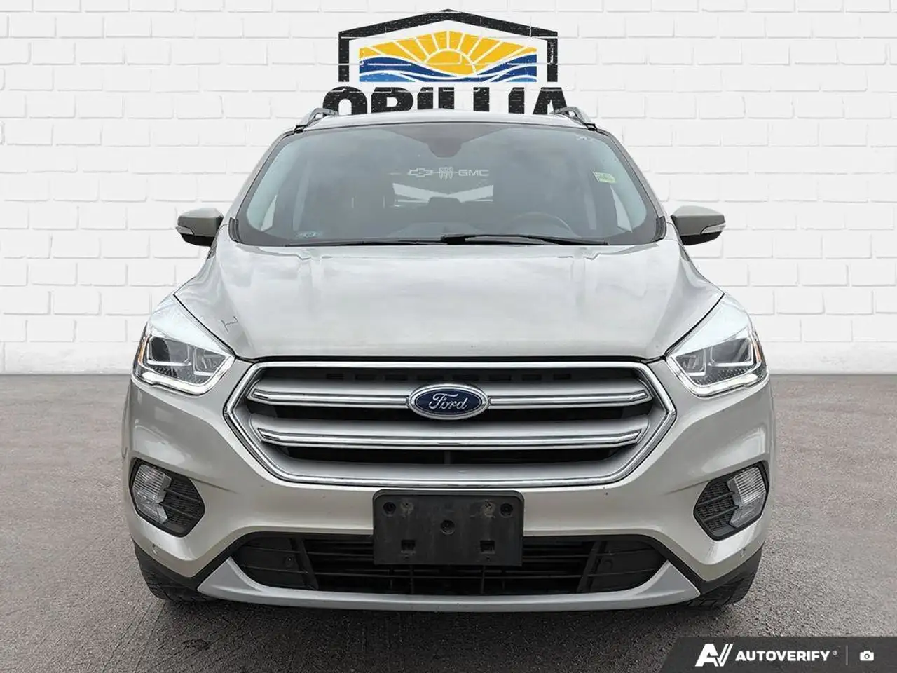 Ford Escape снимка Ford Escape