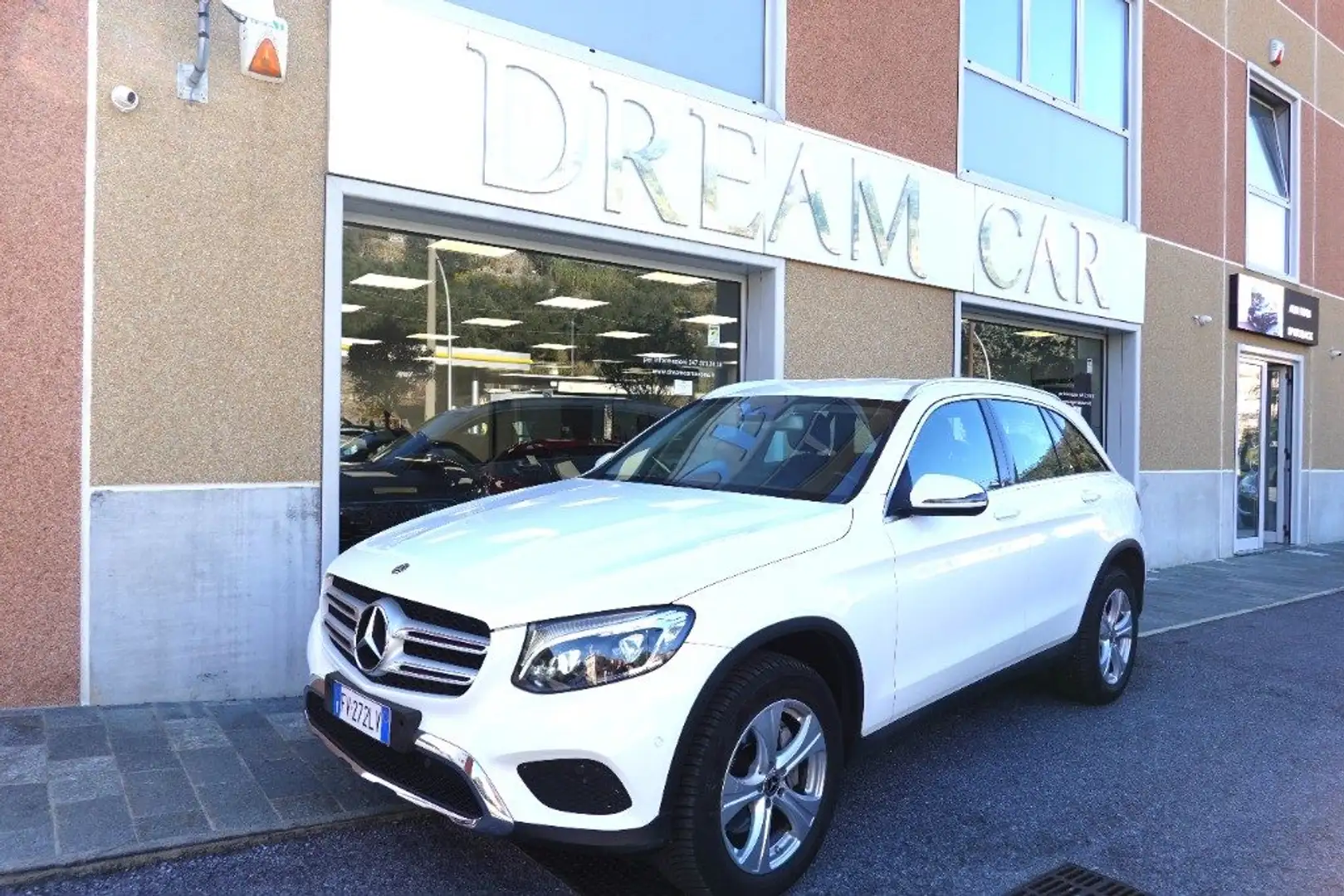 Mercedes-Benz GLC 220 d 4Matic Sport GANCIO TRAINO Wit - 1