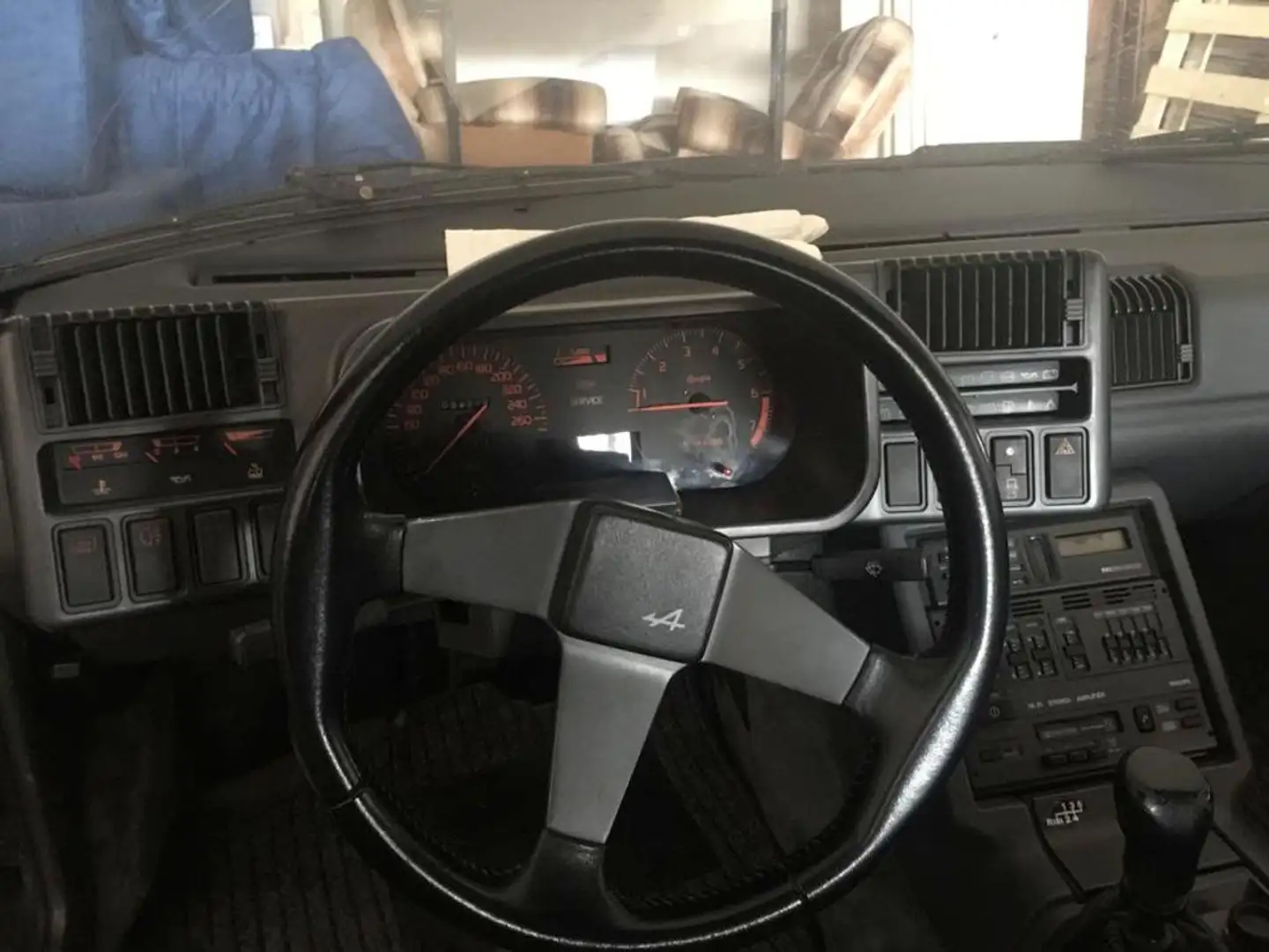 Renault Alpine V6 turbo Grau - 2