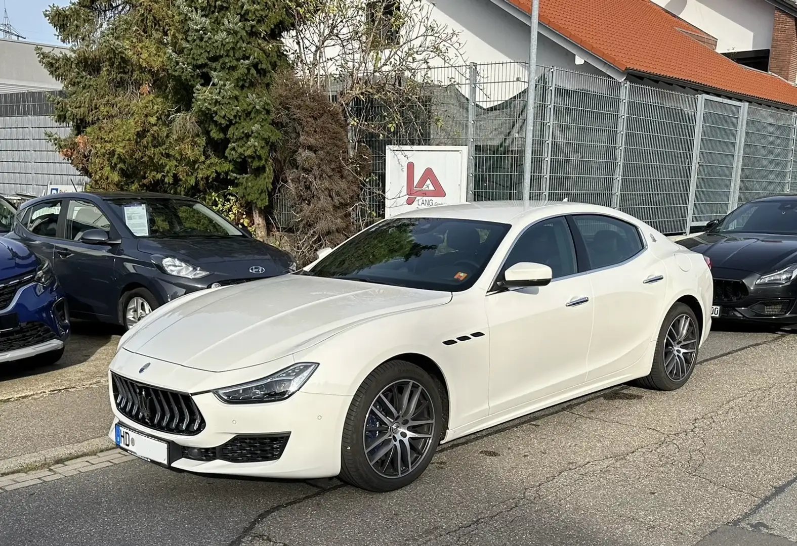 Maserati Ghibli Hybrid Weiß - 2