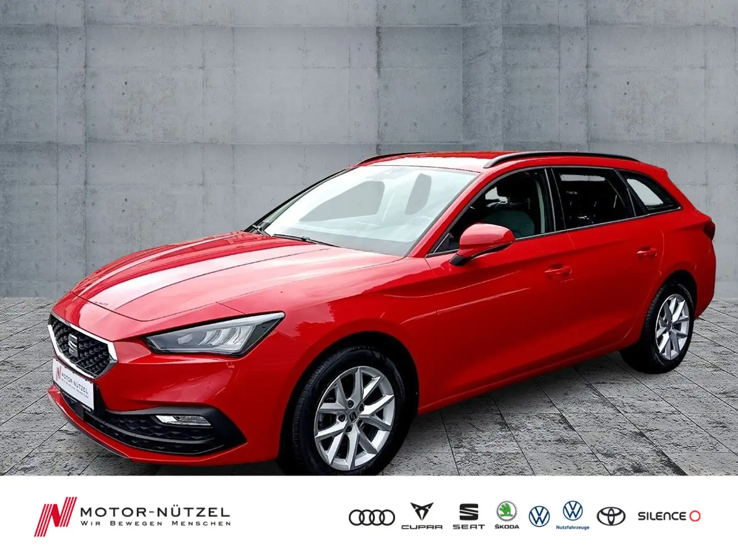 SEAT Leon ST 1.5 TSI STYLE LED+NAV+APP+ACC+SHZ+PDC+VC Rot - 1