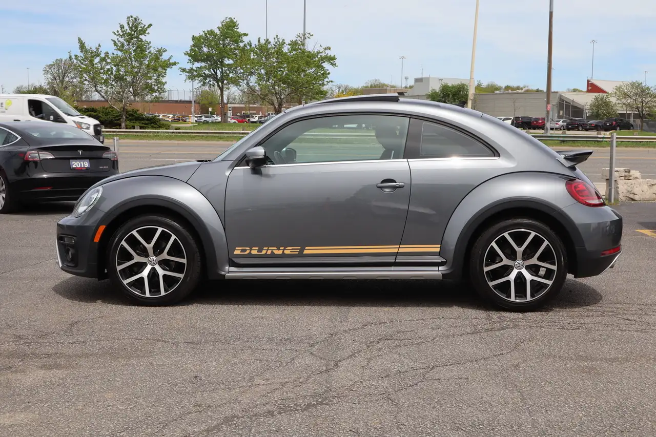 Volkswagen Beetle снимка Volkswagen Beetle