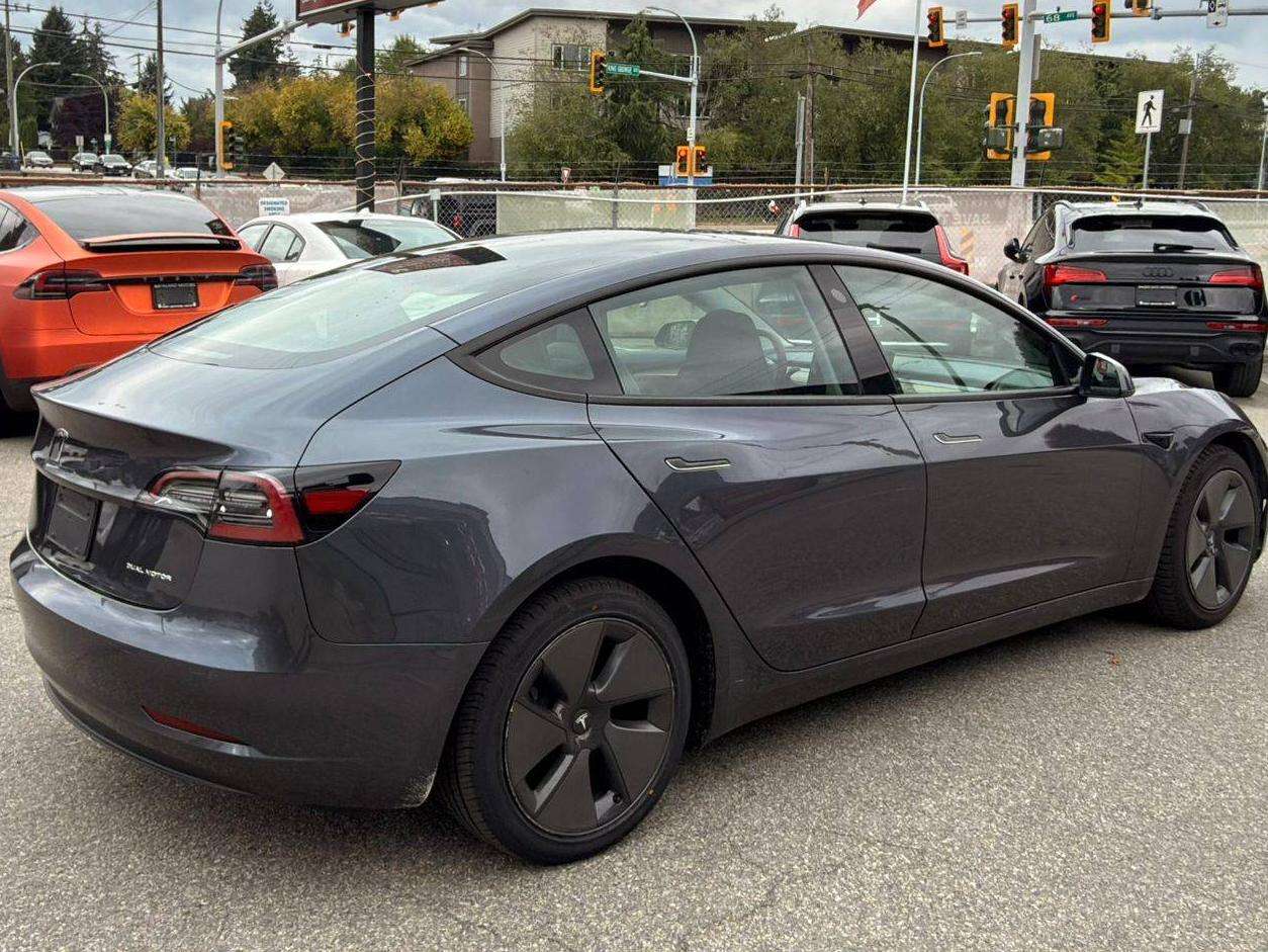 2021 Tesla Model 3 — view 5