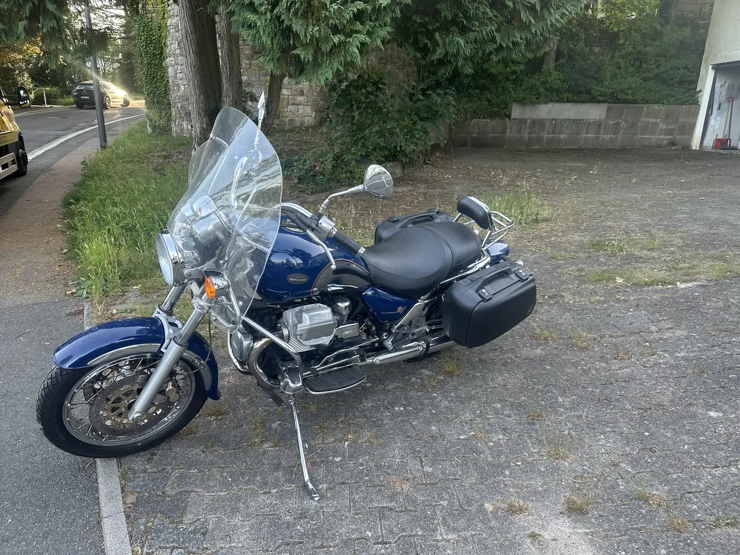 Moto Guzzi California - 1