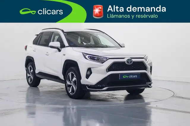 Toyota Rav4 view 3