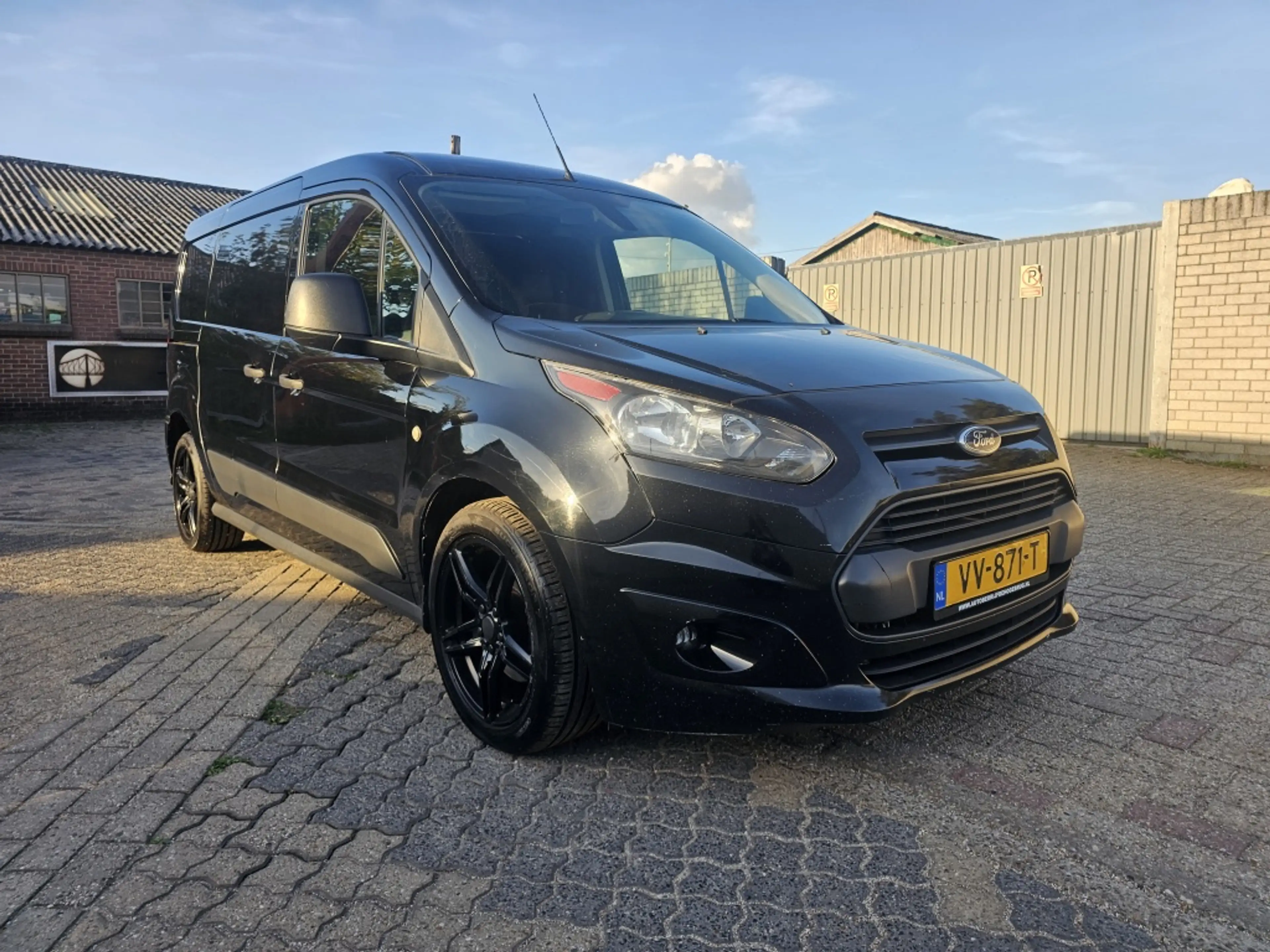 Ford Transit Connect 1.5 TDCI L2 Trend — photo 10
