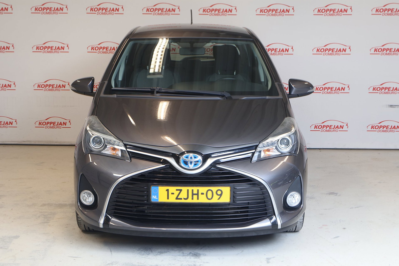 Toyota Yaris 1.5 Hybrid Lease NL auto, Cruise controle, navigat — photo 2