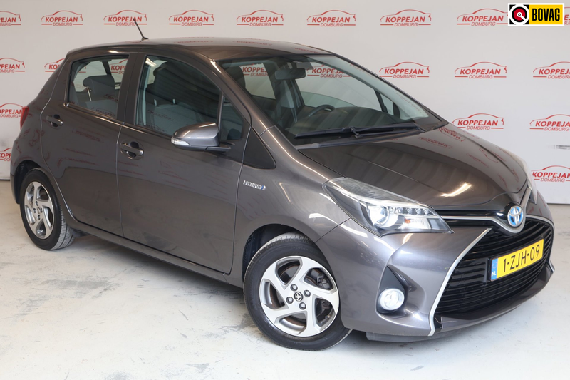 Toyota Yaris 1.5 Hybrid Lease NL auto, Cruise controle, navigat
