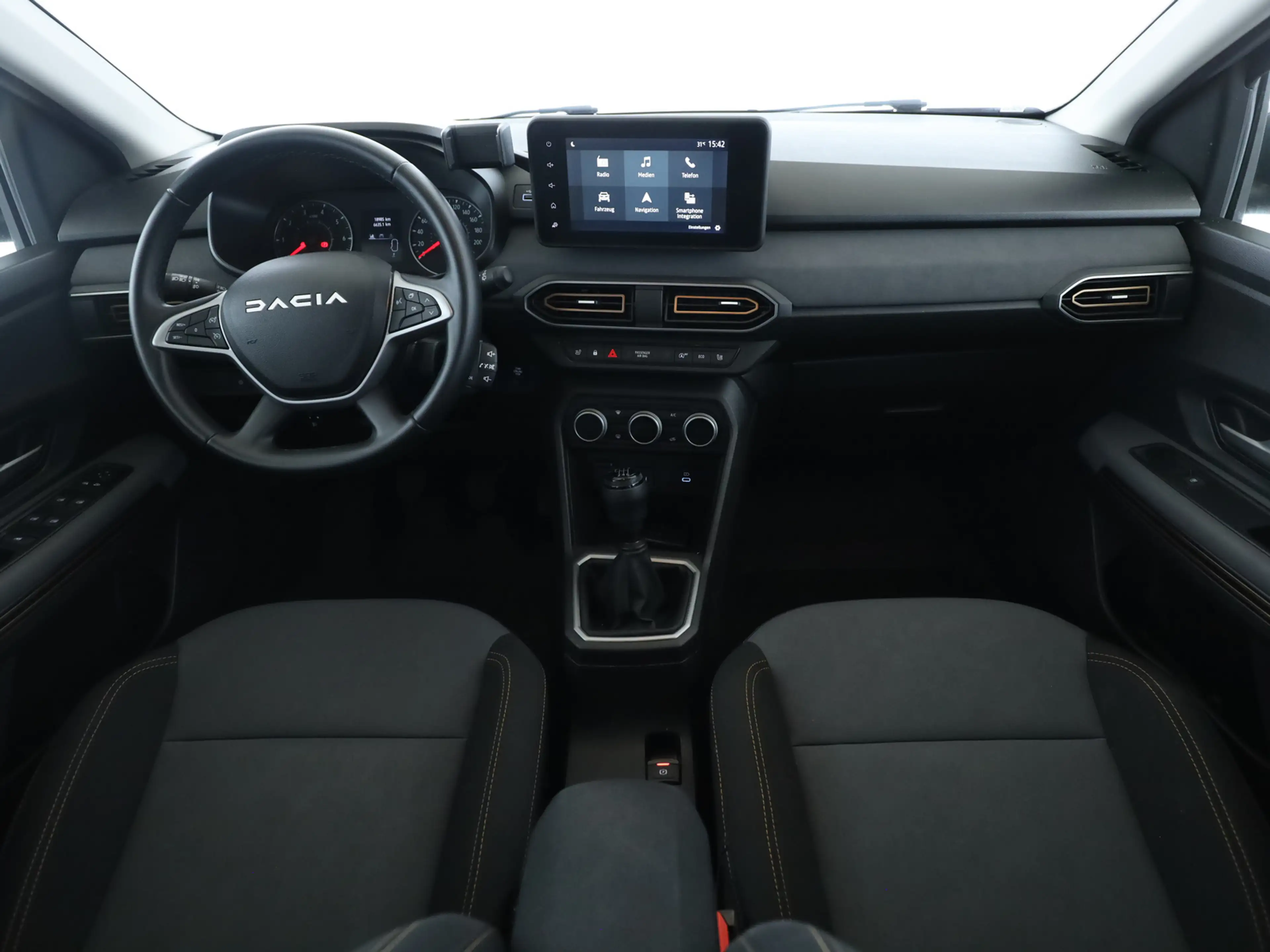 Dacia Jogger Extreme TCe 110 7-Sitzer SHZ PDC KLIMA BT — photo 11