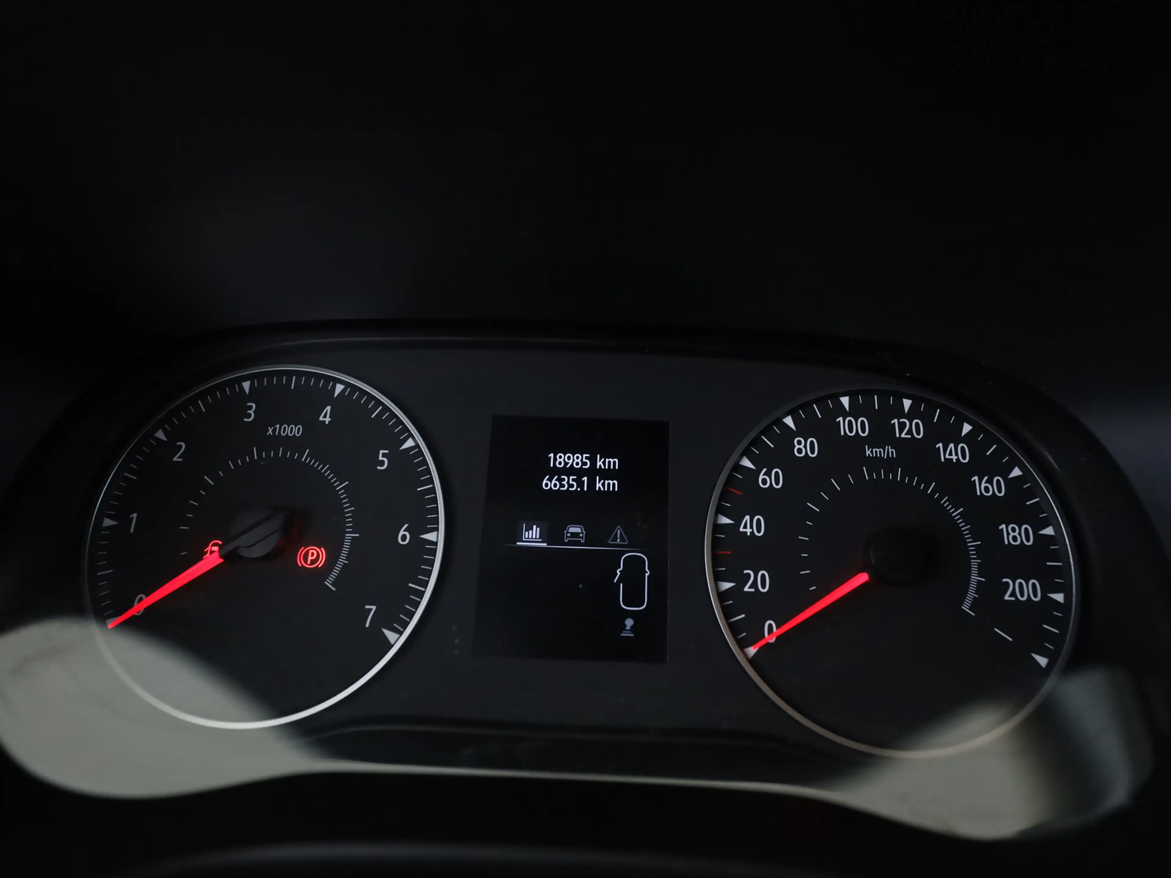 Dacia Jogger Extreme TCe 110 7-Sitzer SHZ PDC KLIMA BT — photo 8