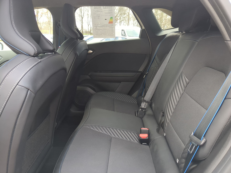 Renault Symbioz Full Hybrid E-Tech 145 Esprit Alpine PDC+RFK+SHZ+L — photo 10