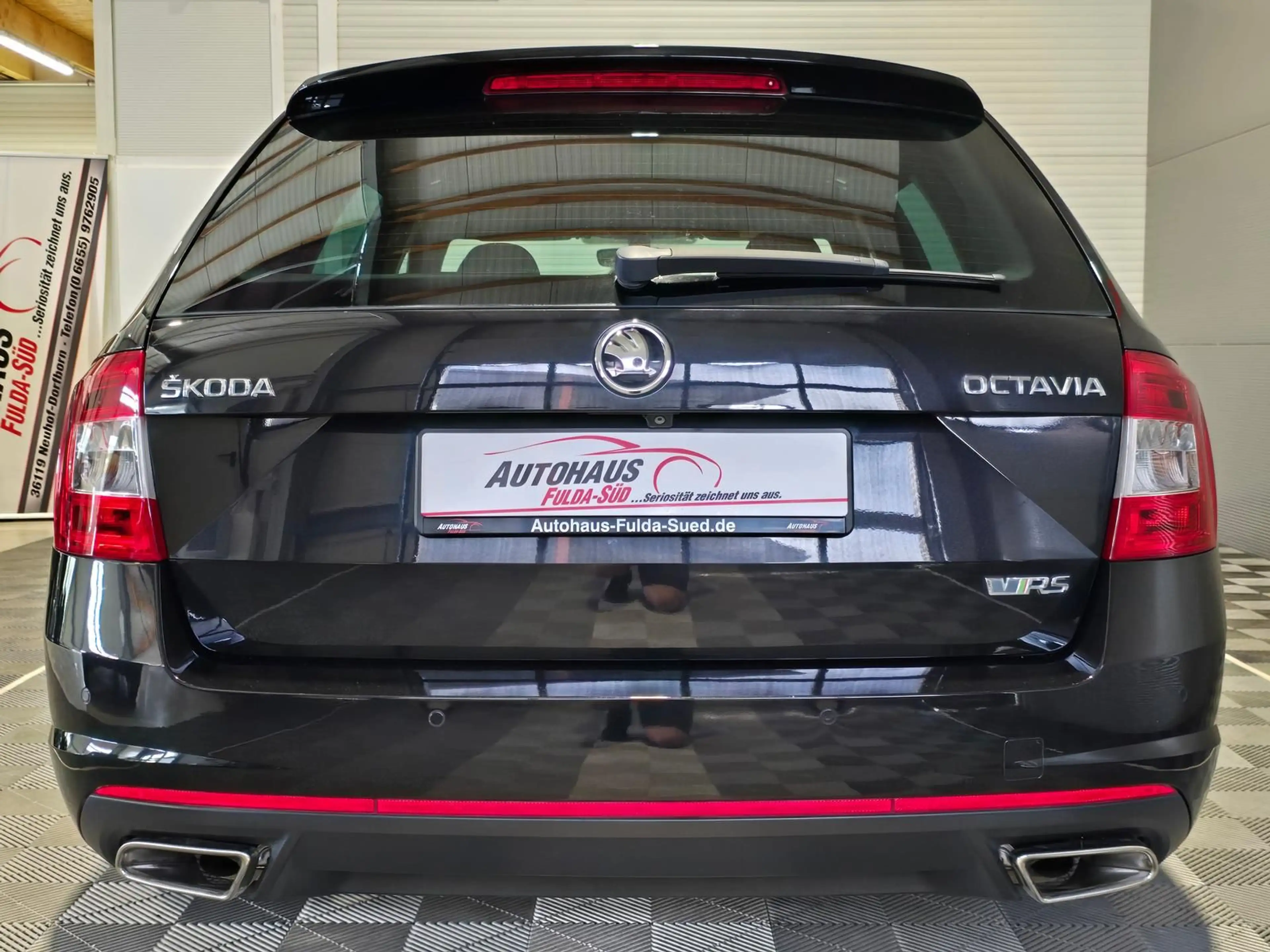 Skoda Octavia RS 2.0 TSI°Pano°SmartLink°RFK°AHK°BiXeno — photo 8