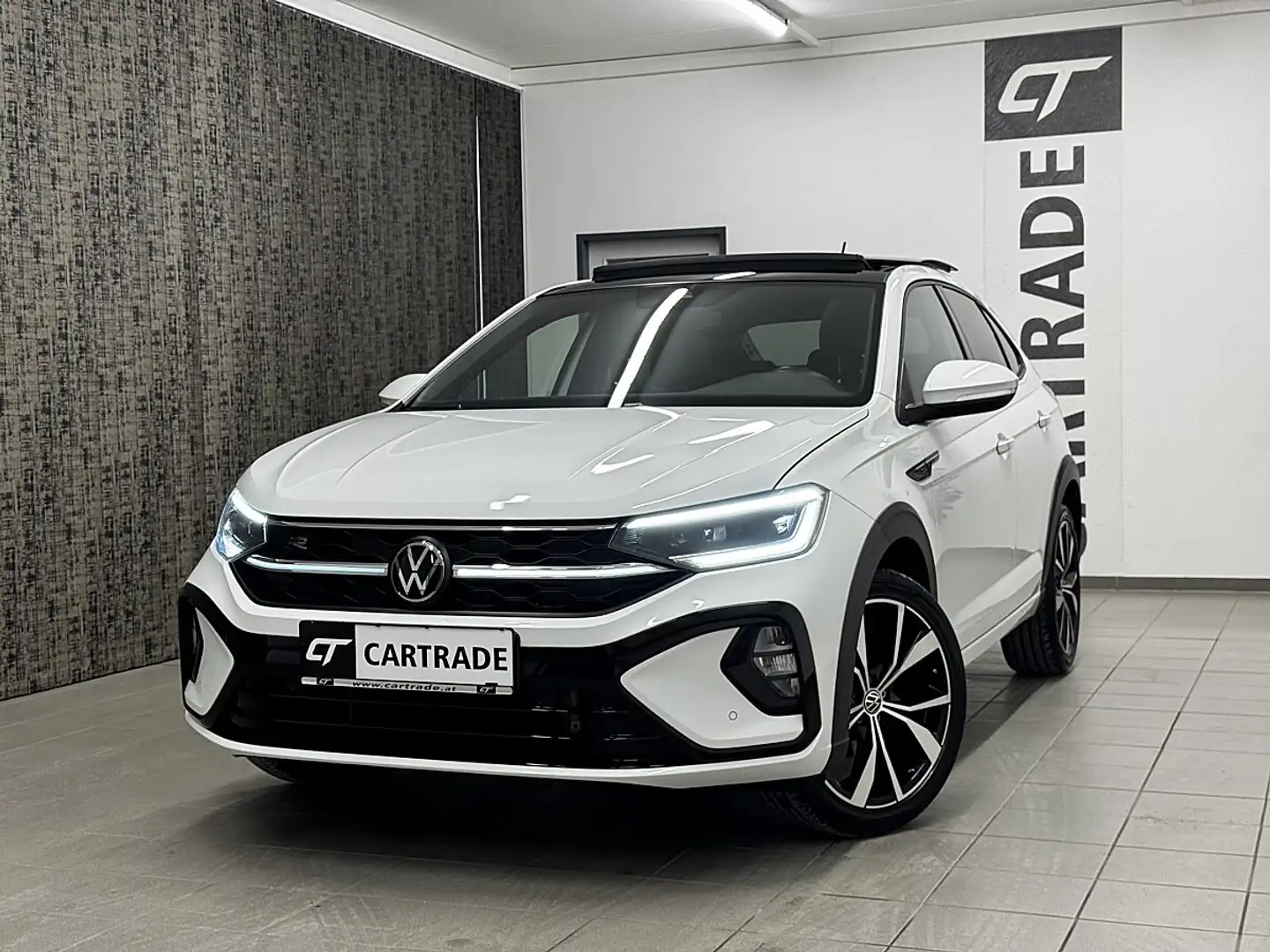 Volkswagen Taigo 1,5 TSI R-Line DSG Aut. / LED/ PANORAMAD./ VIRT... Weiß - 1