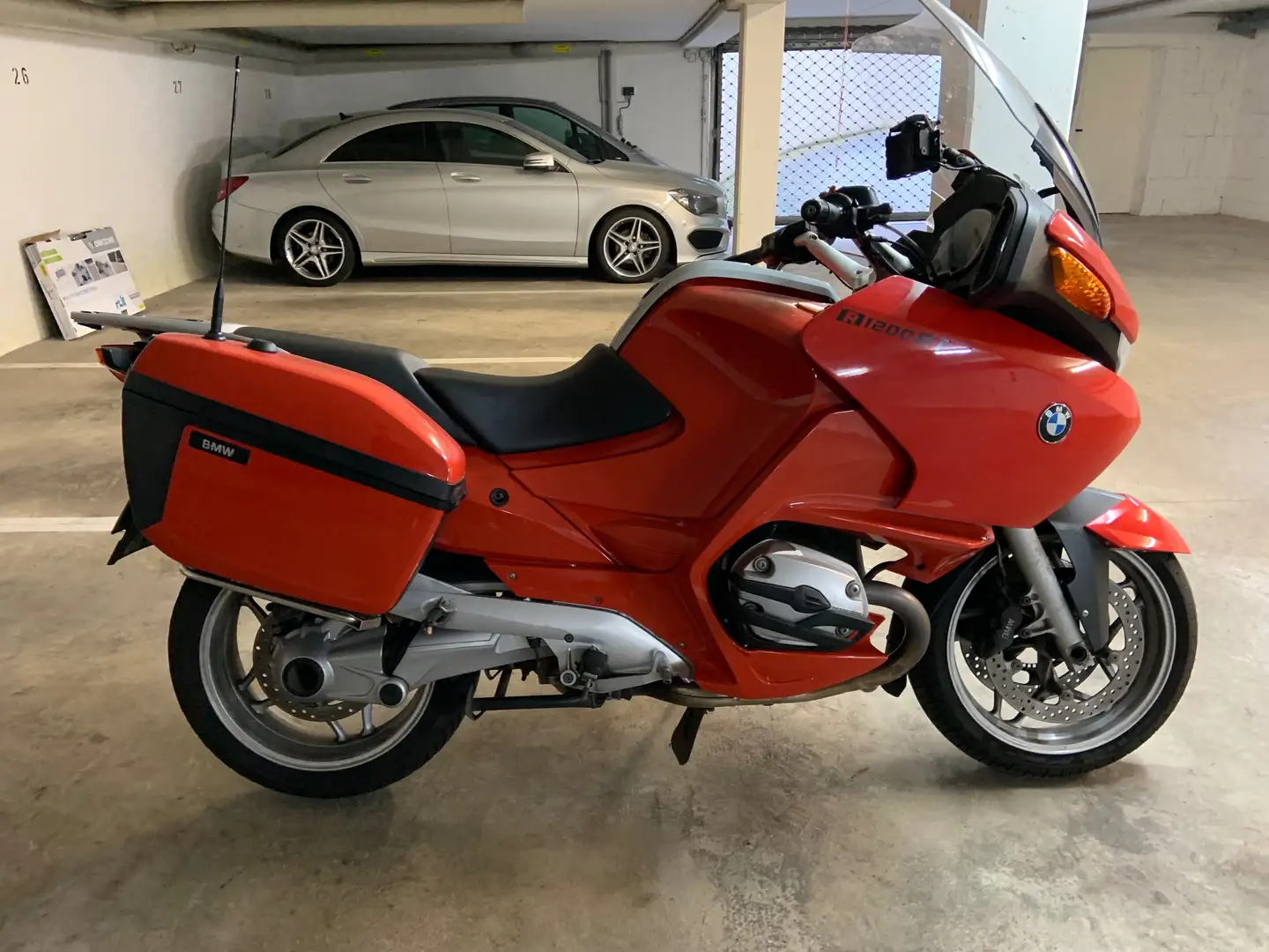 BMW R 1200 RT crvena - 2