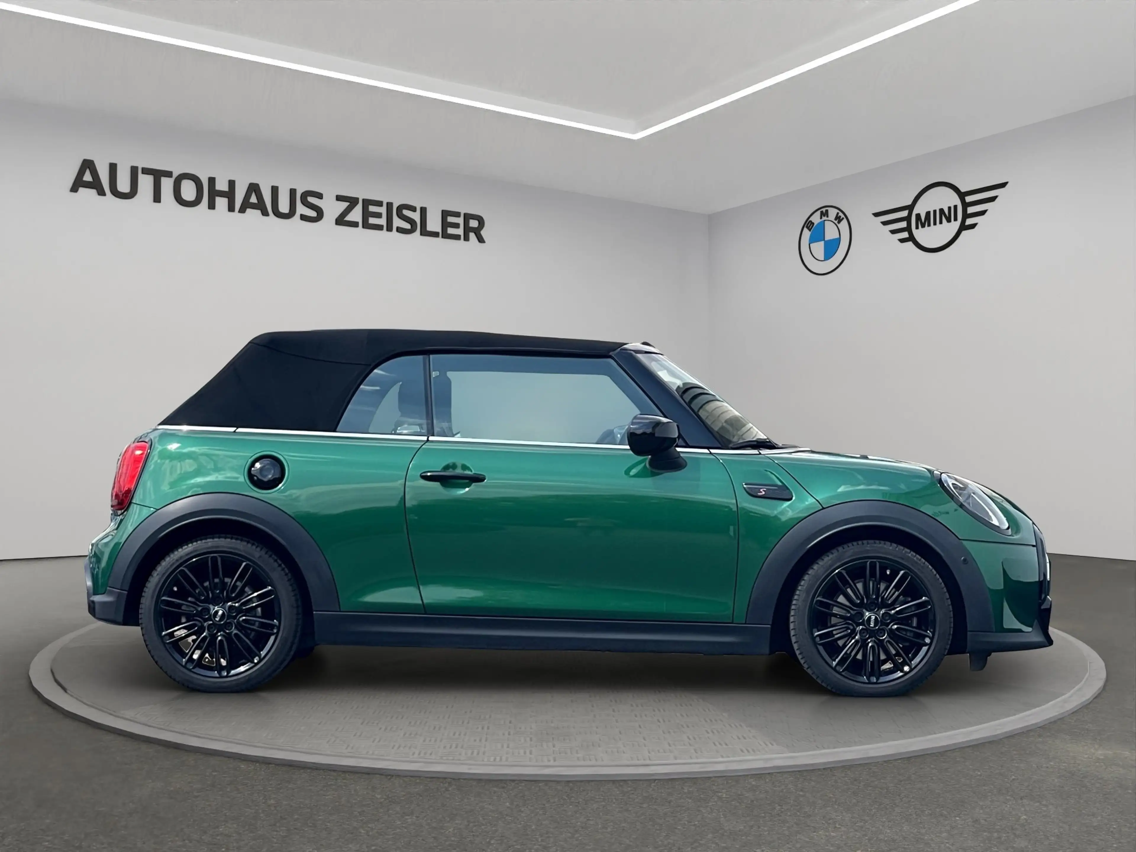 MINI Cooper S Cabrio Cooper S Cabrio — photo 3