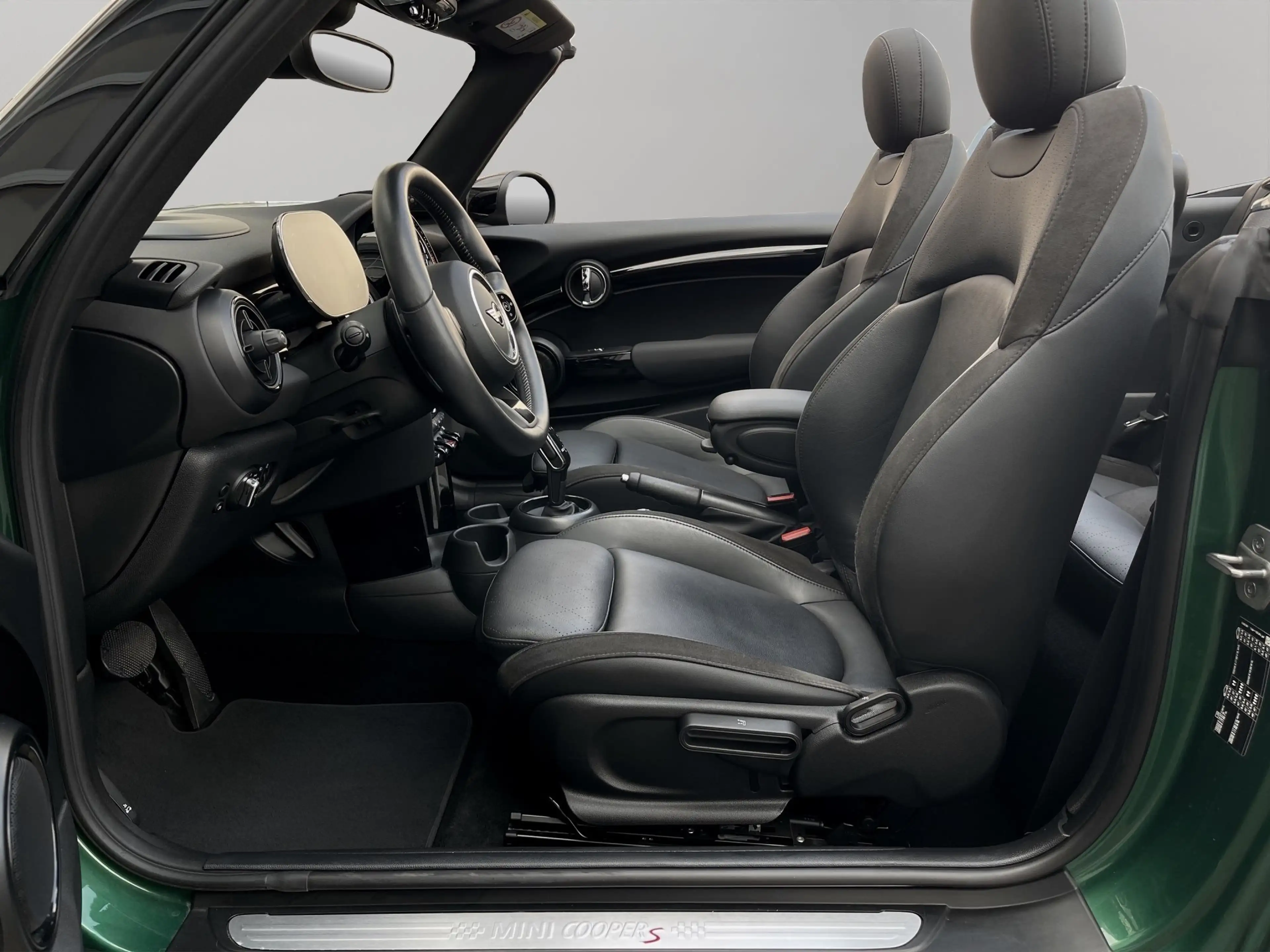 MINI Cooper S Cabrio Cooper S Cabrio — photo 9