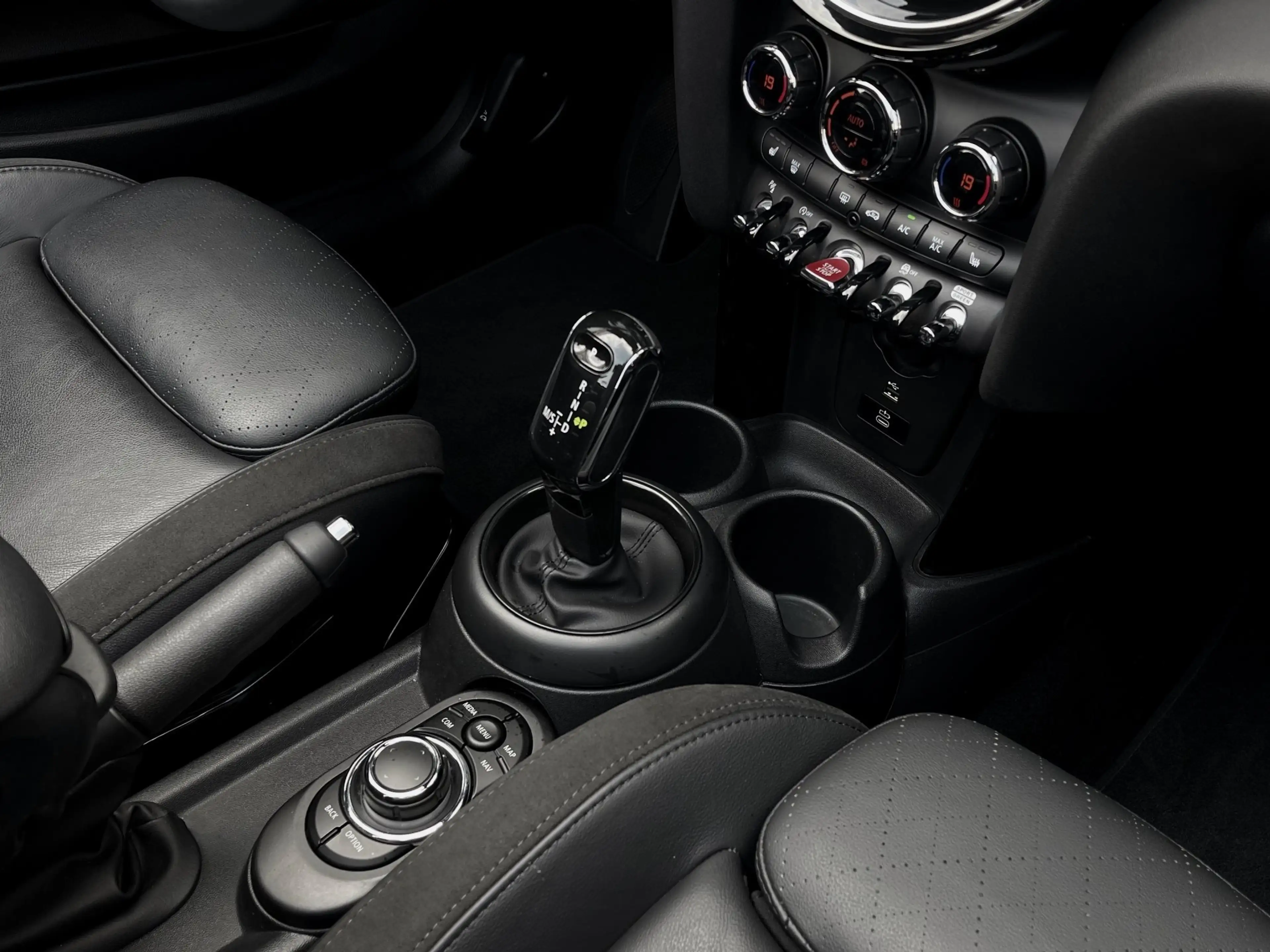 MINI Cooper S Cabrio Cooper S Cabrio — photo 10