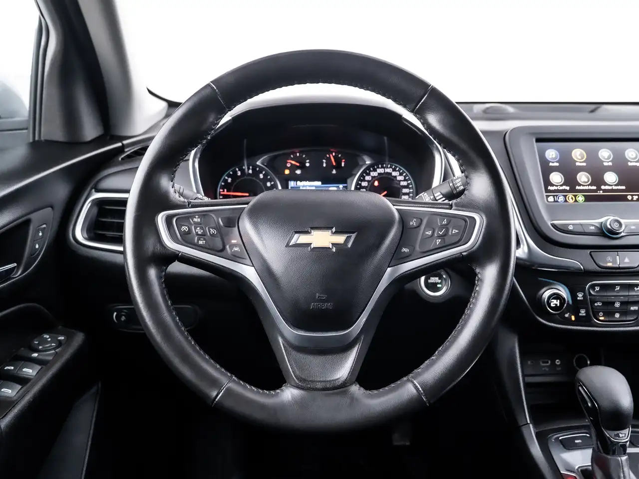 Chevrolet Equinox снимка Chevrolet Equinox