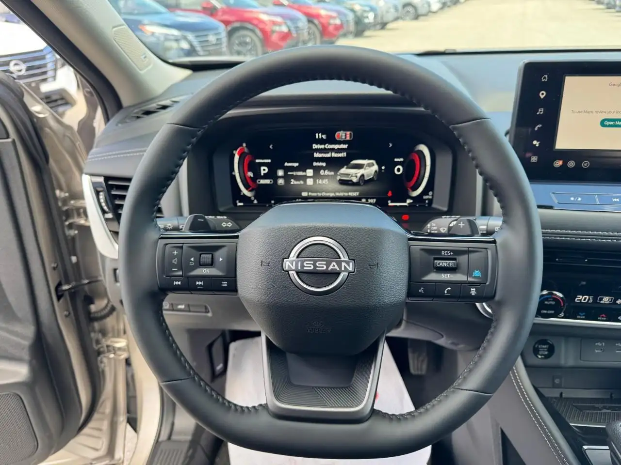 Nissan Rogue снимка Nissan Rogue