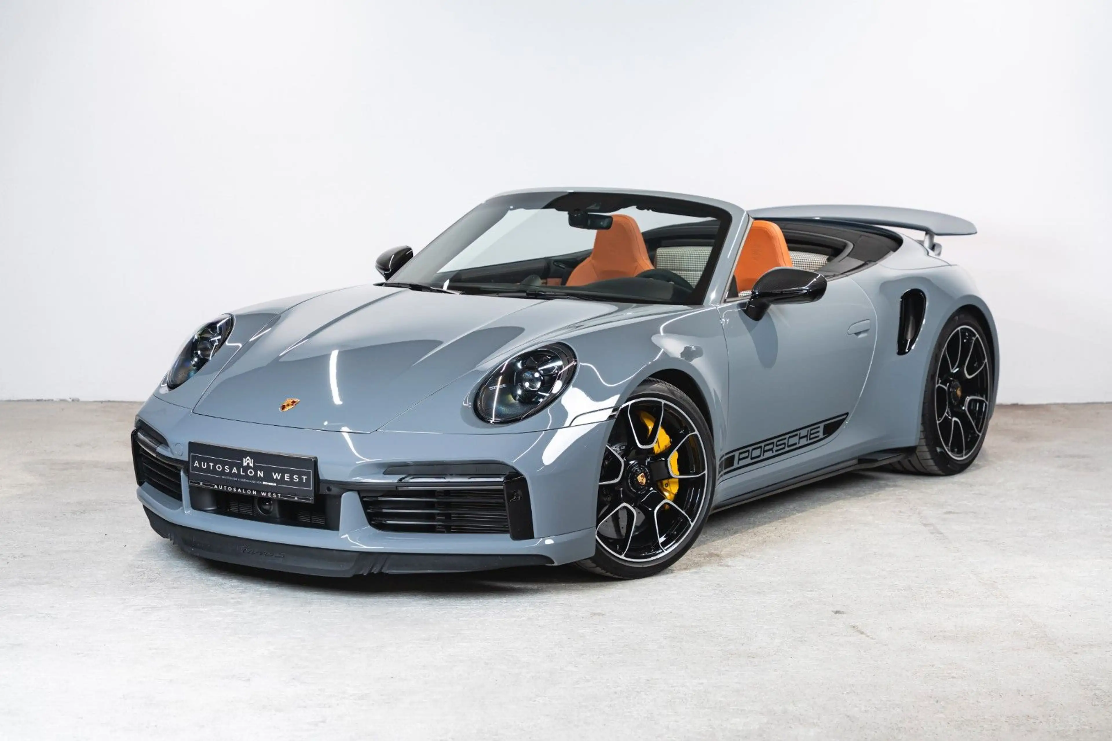 Porsche 911 Turbo S Cabriolet*Exclusive Manufaktur* — photo 6