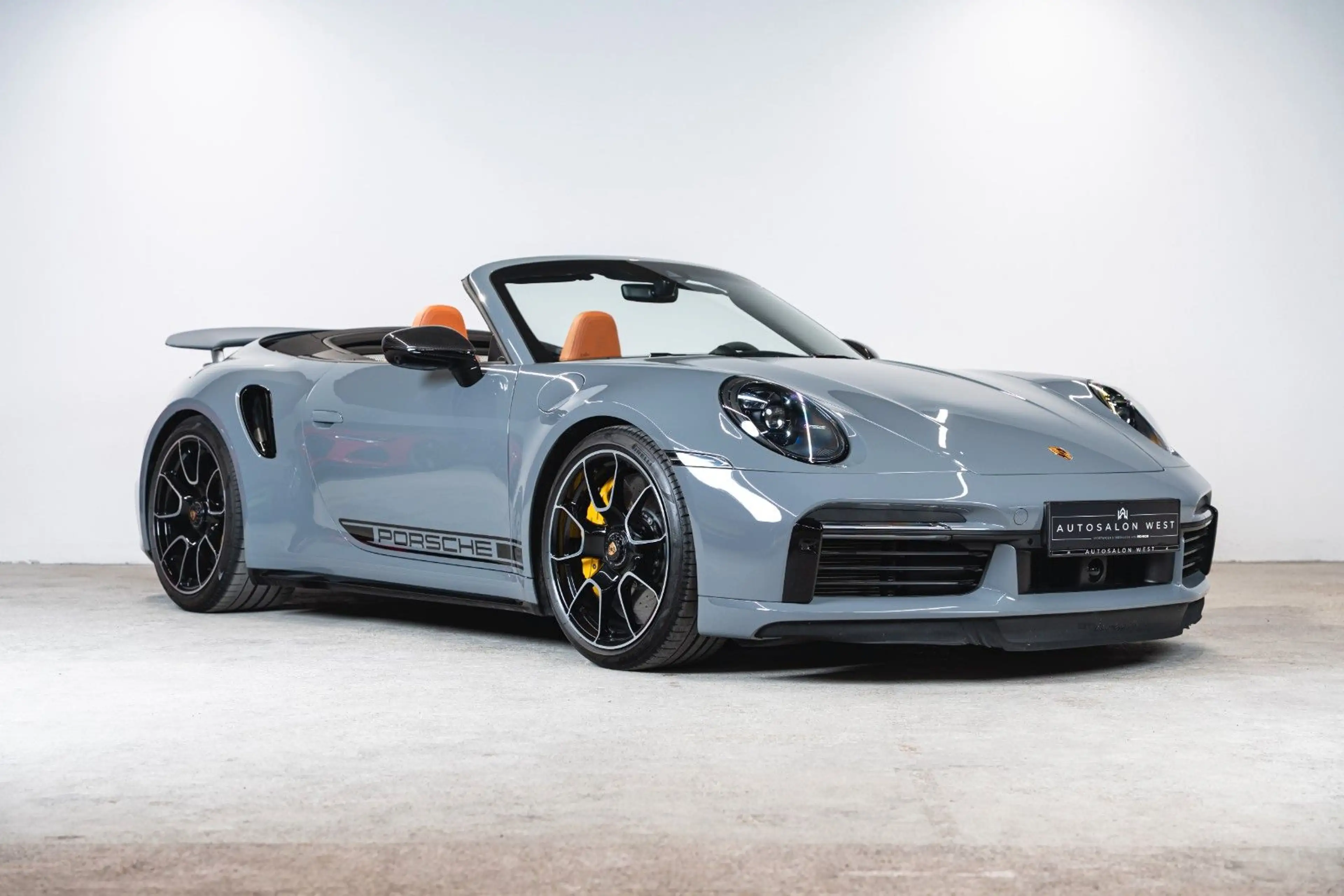 Porsche 911 Turbo S Cabriolet*Exclusive Manufaktur* — photo 3
