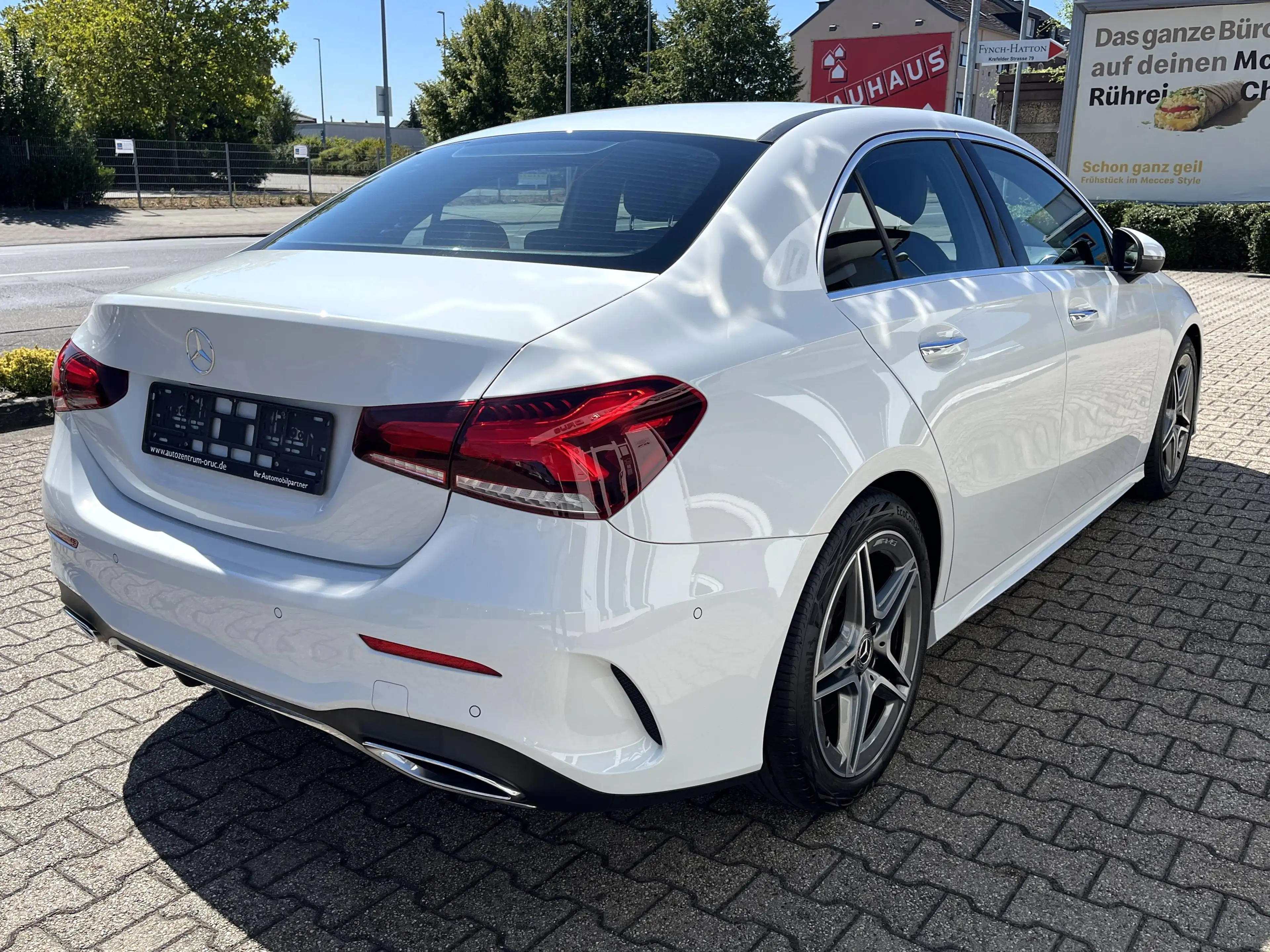 Mercedes-Benz A 200 AMG Line *LED*Navi*Virtual* — photo 5